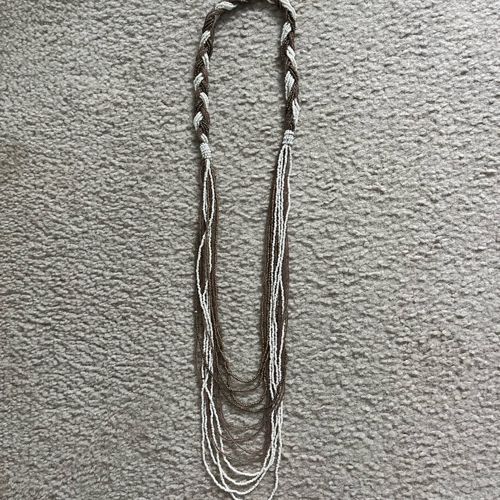 Beaded necklace